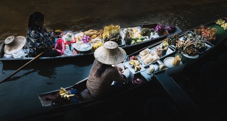 Avoid Tourist Traps Best Floating Markets Near Bangkok