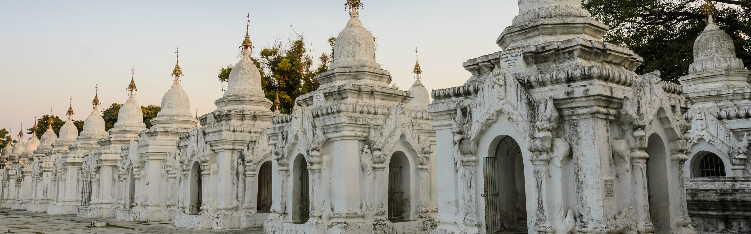 Top 9 Attractions in Mandalay - Peruse the World's Largest Book