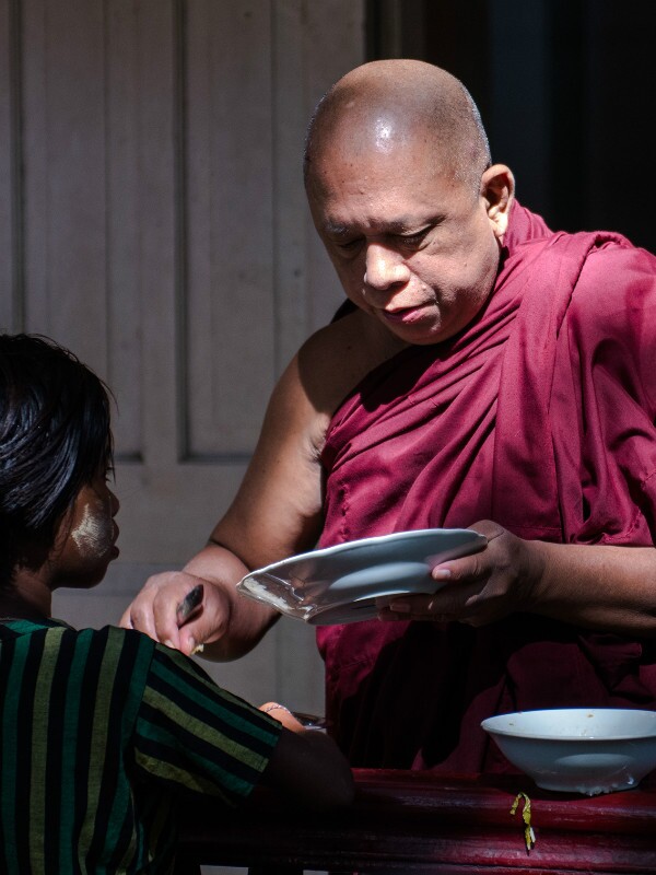 Etiquette In Myanmar Essential Knowledge For Interacting Asia Highlights