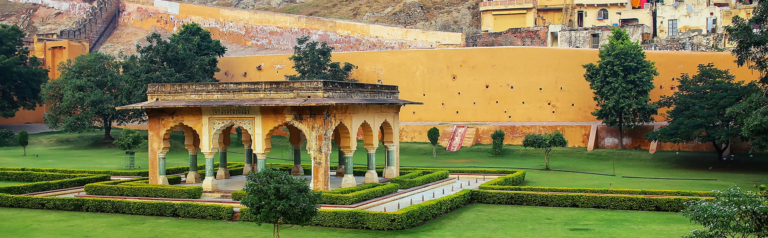 Best India SIM Card for Tourists