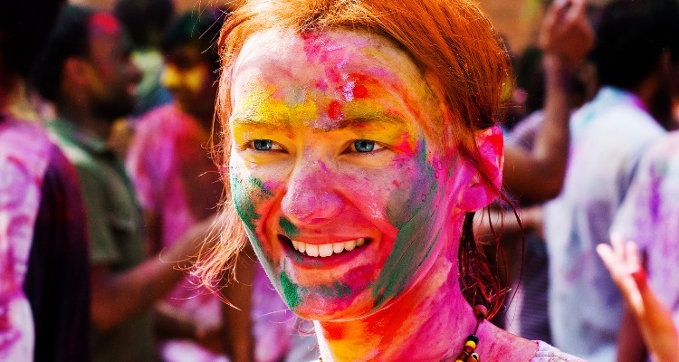 How to Plan a Trip to India for Holi 2025