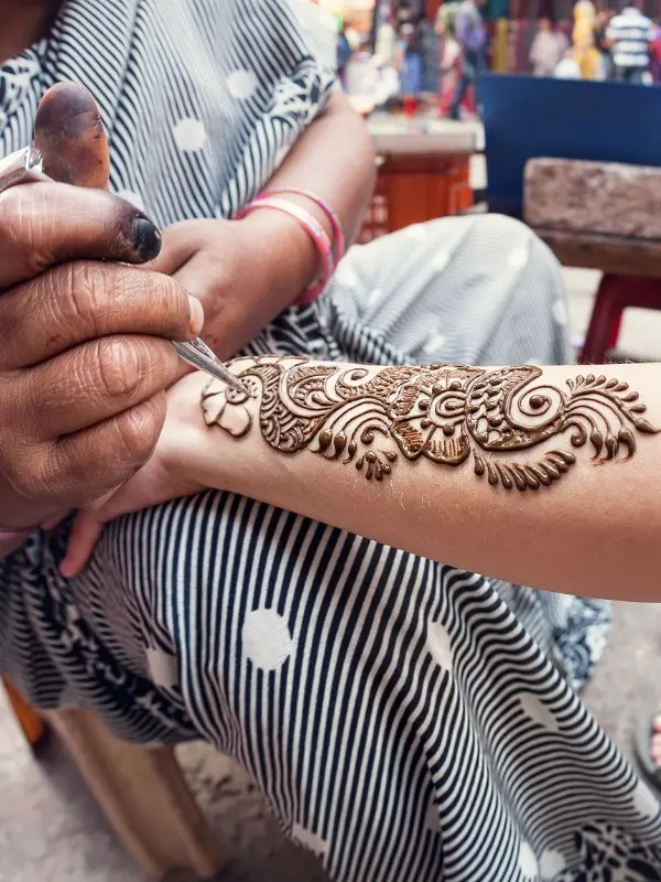 painting on hand