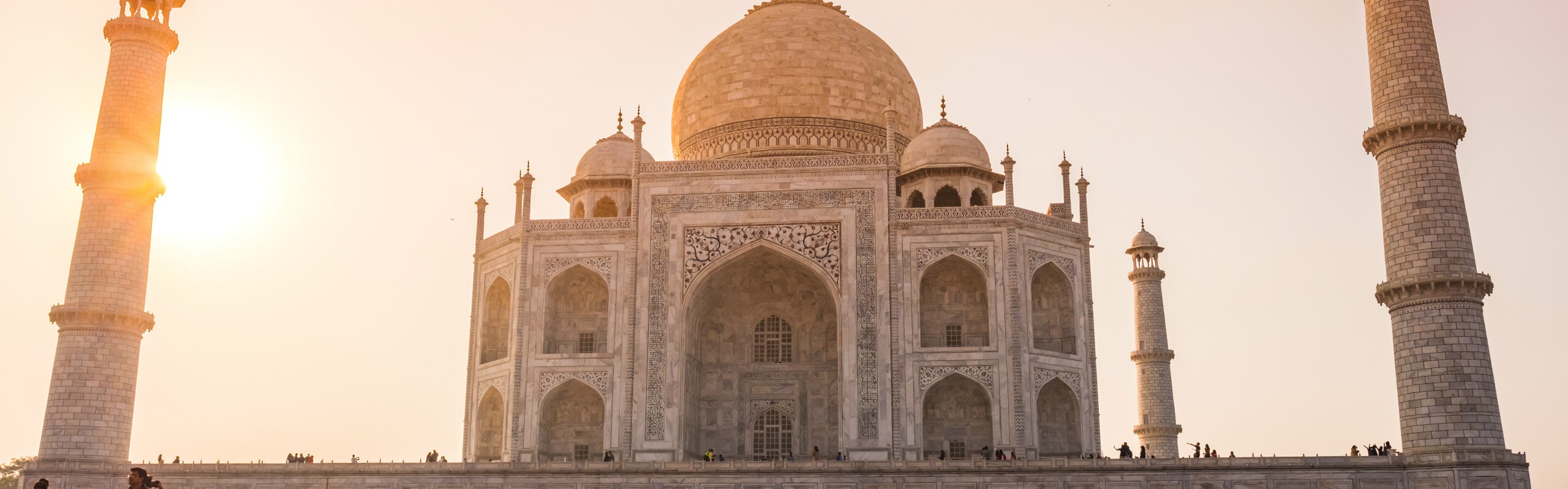 What to Do Near the Taj Mahal 