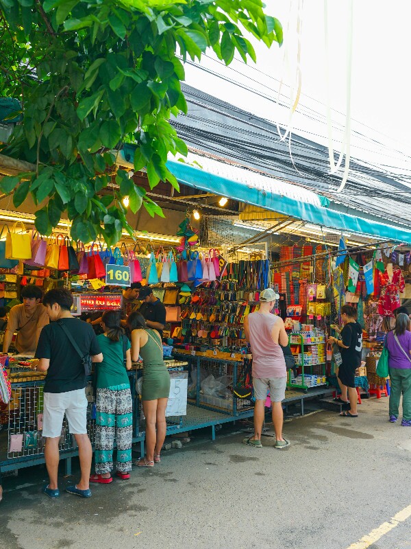 Bangkok Markets  Bangkok market, Bangkok, Thailand travel