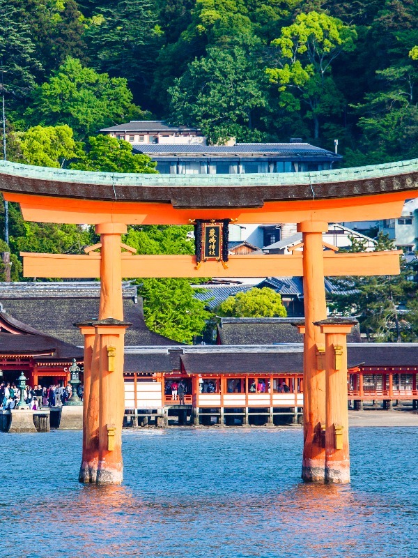 Yearly & Monthly weather - Tokyo, Japan