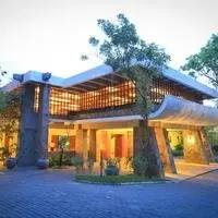 Safari Resort in Udawalawe<
