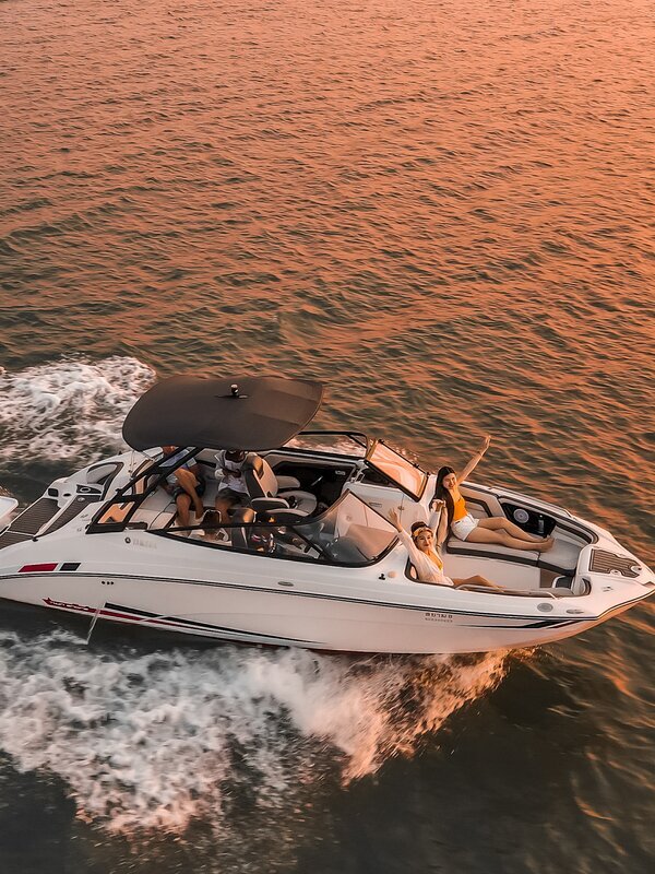 Phi Phi Island private boat tour